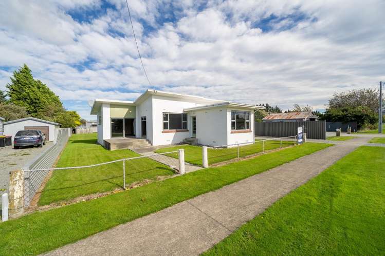 6 Helena Street Lumsden_19