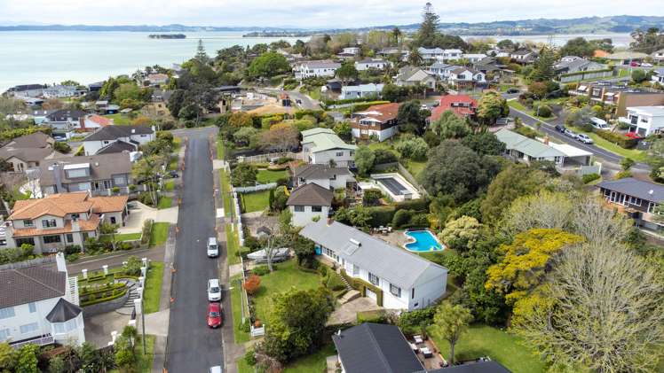 8 Liston Crescent Cockle Bay_27