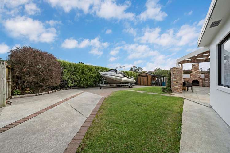 49 Kurnell Drive Botany Downs_6