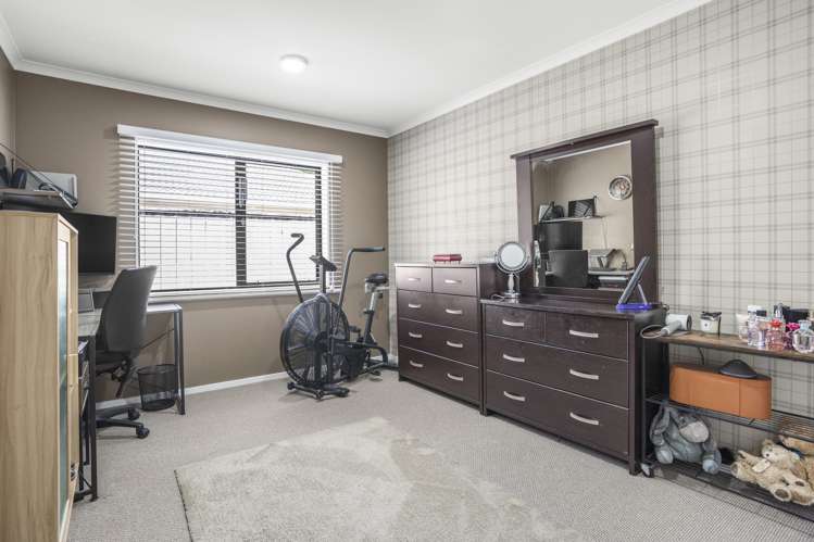 22 Aragon Grove Kingsley Heights_10