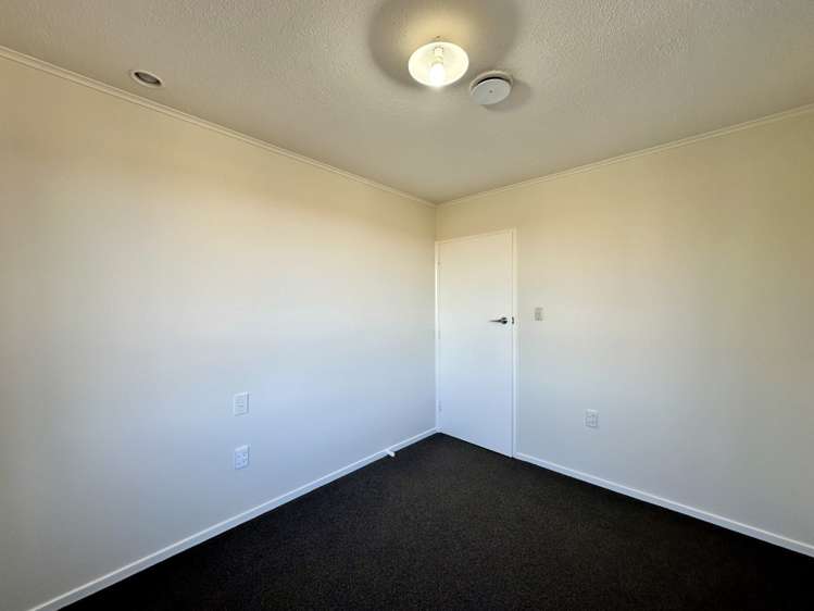 8 Todd Place Allenton_10