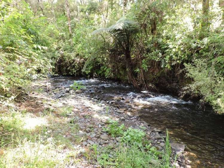 5 Bracken Street Ohakune_14