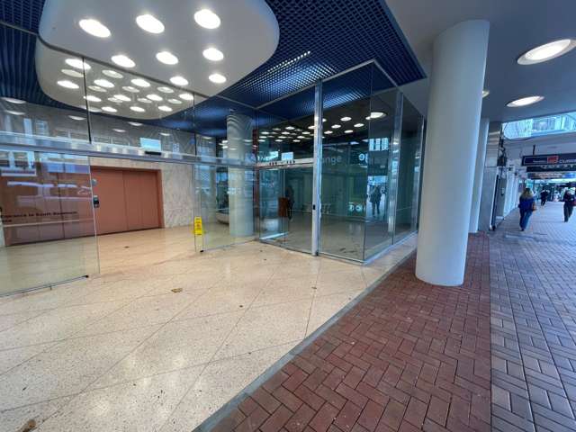 Lambton Quay Retail with Mezzanine