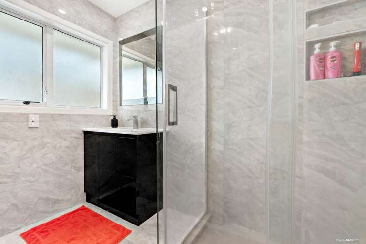 2/33 Landscape Road Papatoetoe_7