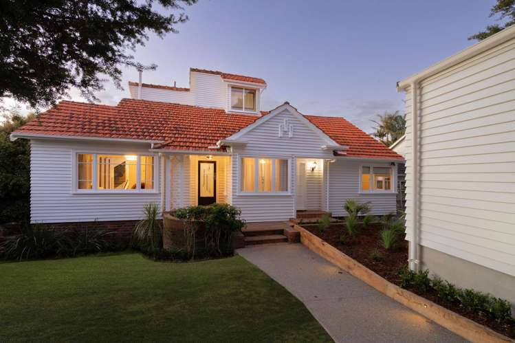 32 Weston Avenue Mount Albert_12