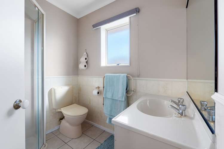 49 Sapphire Drive Hairini_10