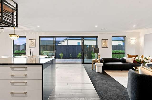 56 Carnaveron Drive Lincoln_2