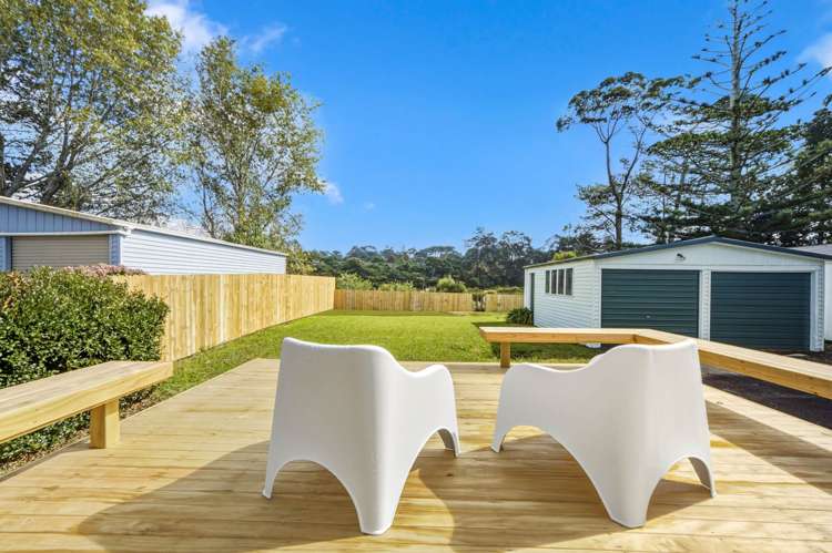 99 Riverpark Crescent Henderson_11