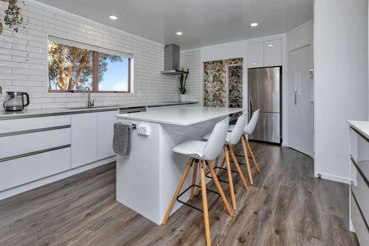 46 Carlton Crescent Kamo_17