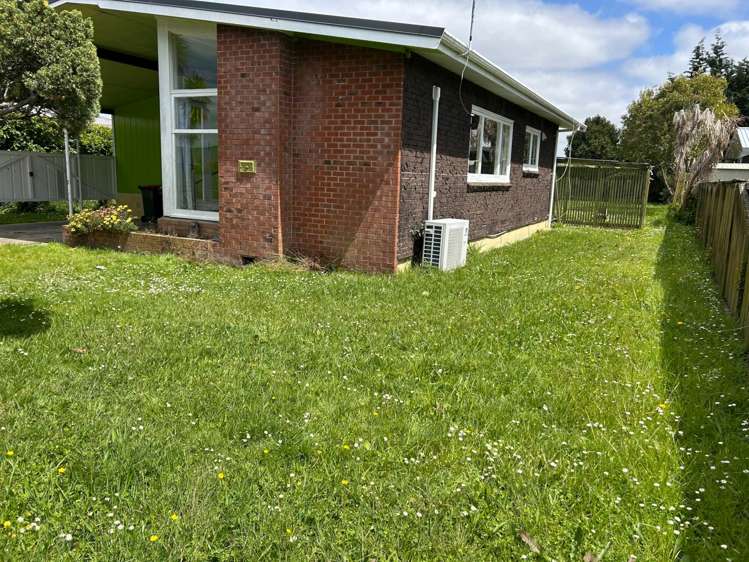 39 President Avenue Papakura_15