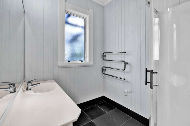 51 Dixon Avenue Hawera_15