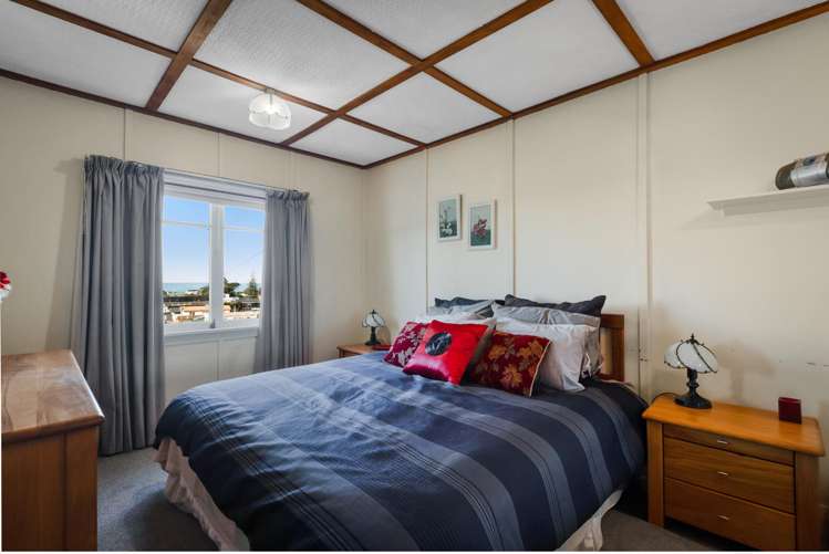 65 Beach Road Waihi Beach_9