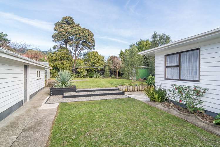 42 Kaitawa Crescent Paraparaumu_20
