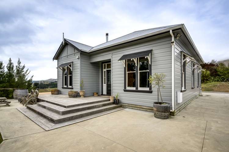 972 Kahuranaki Road Havelock North_17