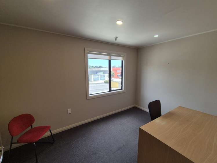 Level 1, 12  Ihakara Street Paraparaumu_5