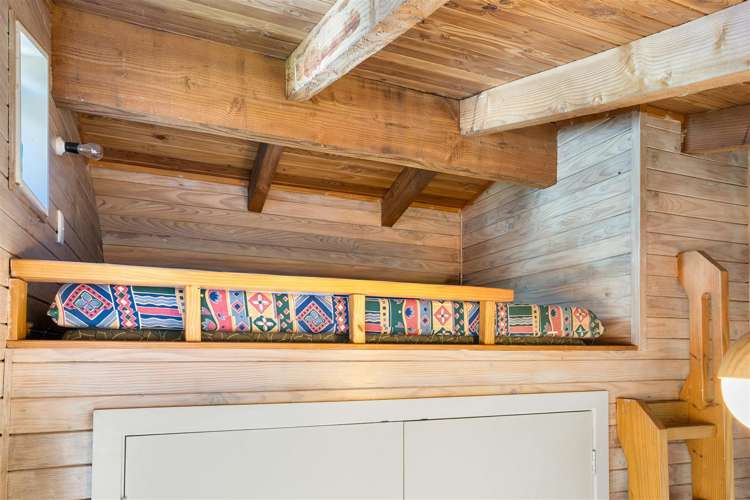 206 Onemana Drive Onemana_22