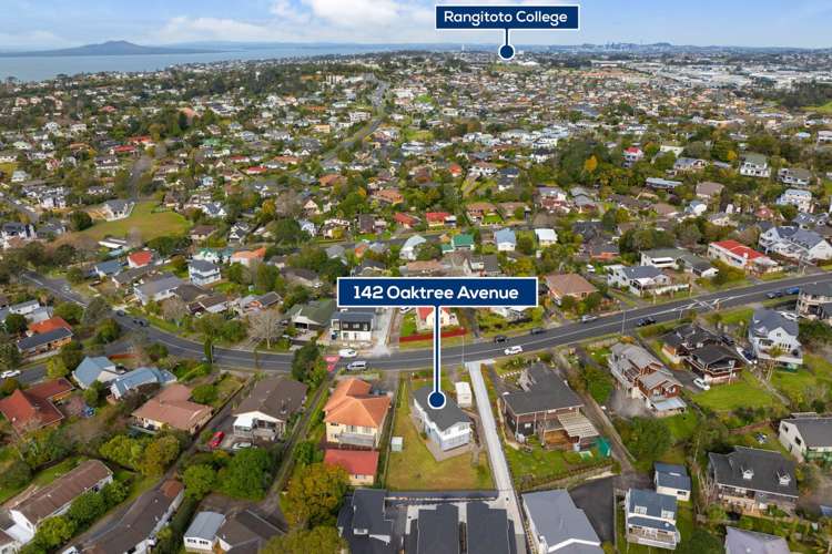 142 Oaktree Avenue Browns Bay_14