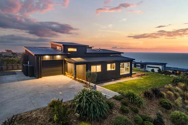 Sumner Sunsets, Spa Soaks, and Stylish Serenity
