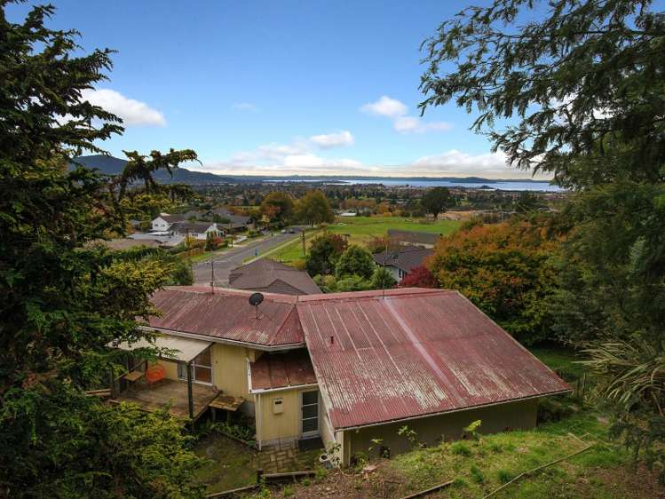 6b Sloane Avenue Tihiotonga_13