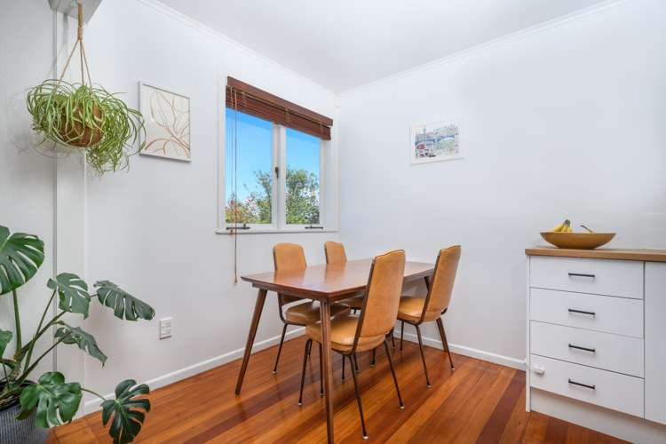 17 Chorley Avenue Massey_7