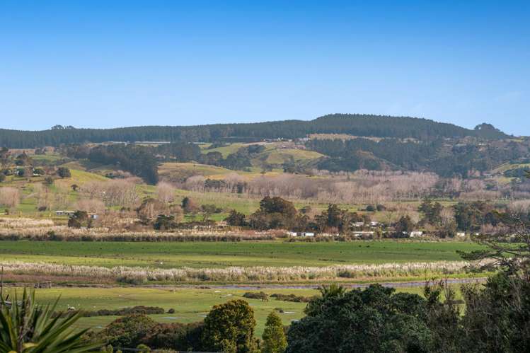 2 Kaipara Crescent Helensville_24