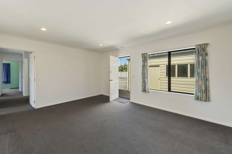 8a Tui Avenue Forest Lake_3