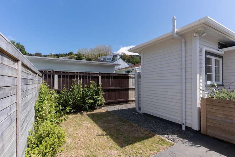 7B Romney Square Tawa_16