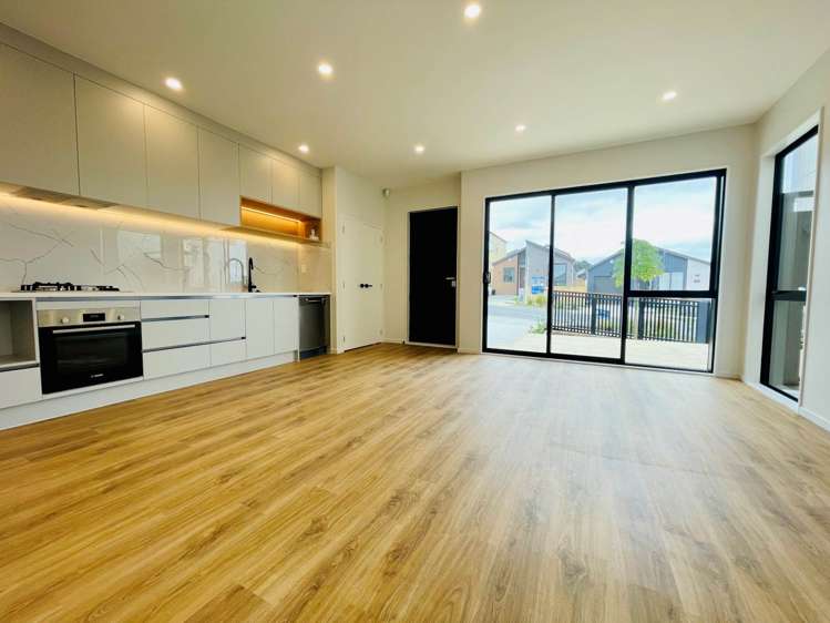 60 Horokaka Street Massey_4