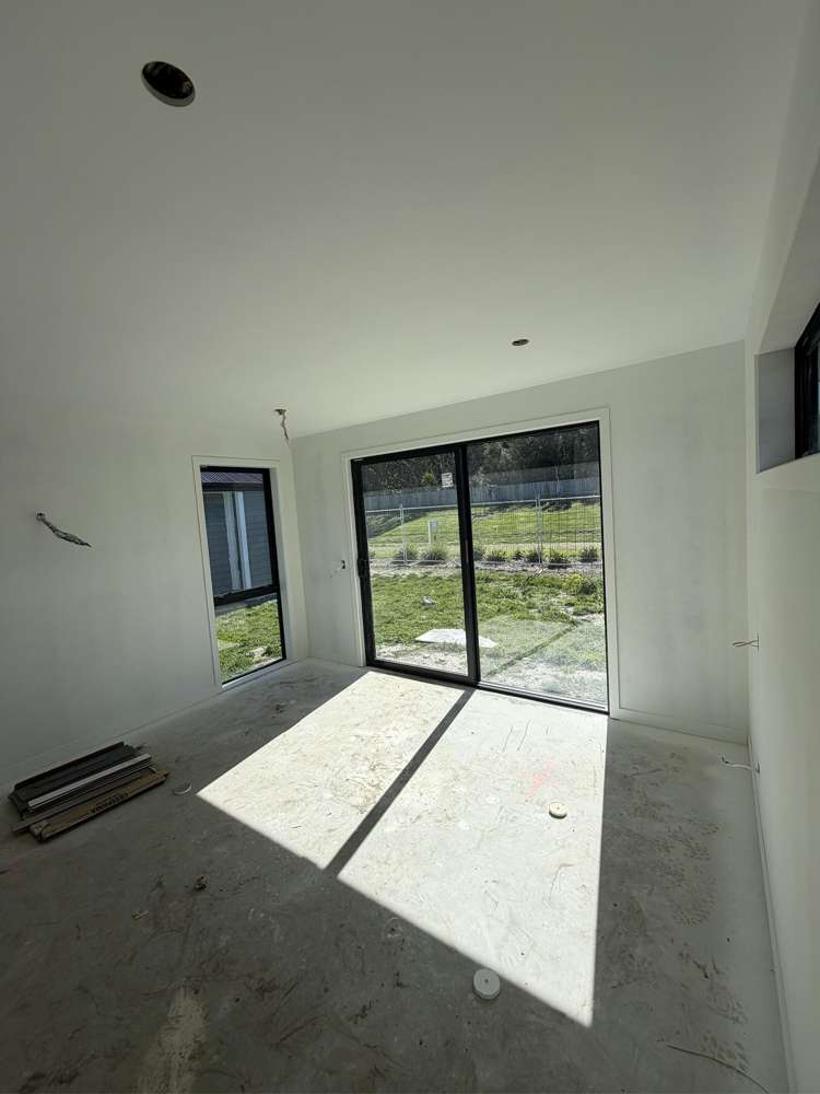 6 Molly Place_2