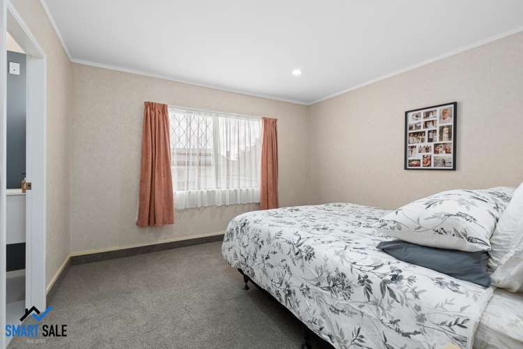 19a Reid Road New Lynn_11