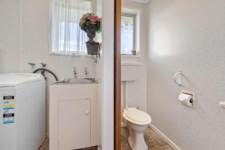 2/42 Sanders Avenue Westown_11