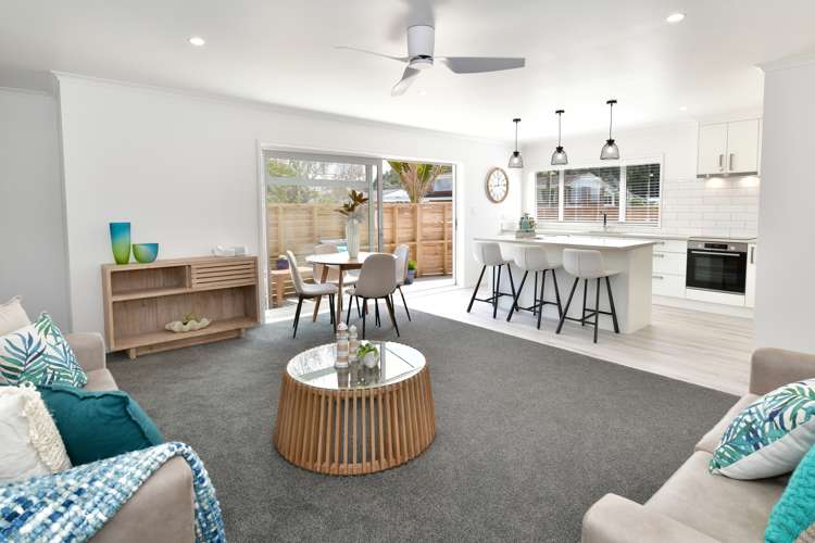 16 Forest Glen Orewa_3