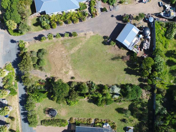 1/308f Sea View Road Ostend_5