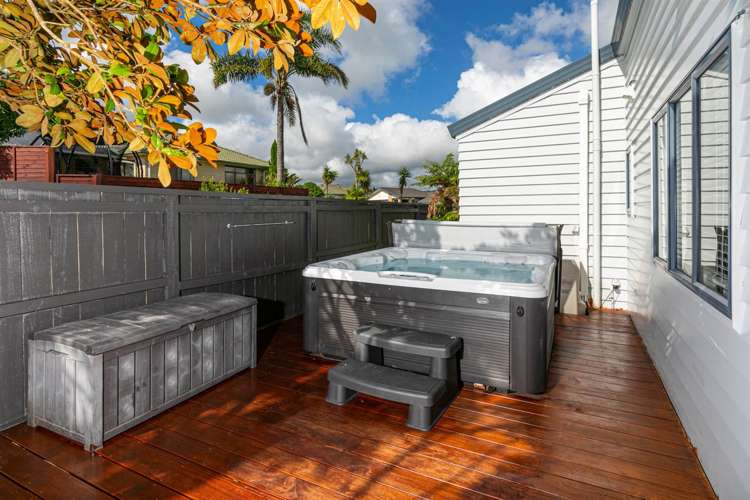 23 Roy Maloney Drive Henderson_11