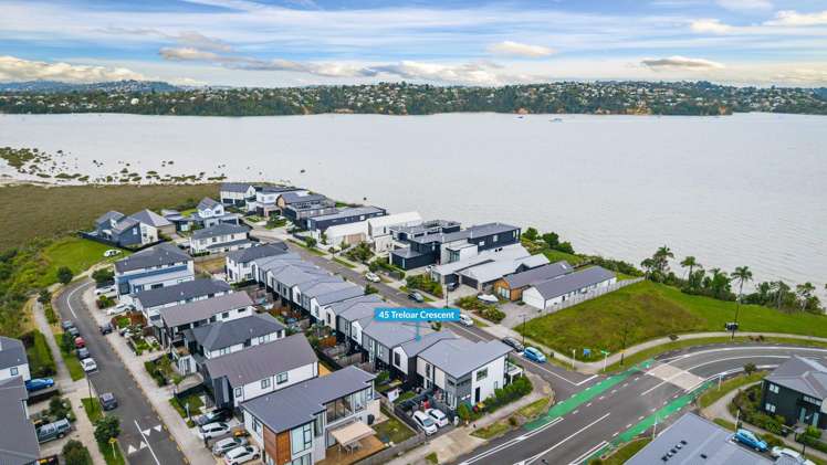 45 Treloar Crescent Hobsonville_1