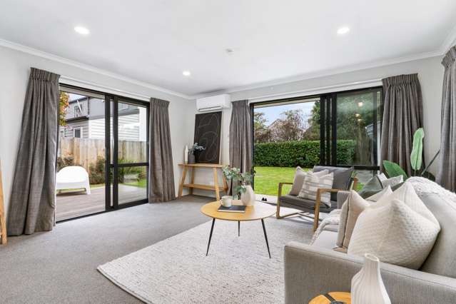Stylish Post-Quake Living on the City Fringe