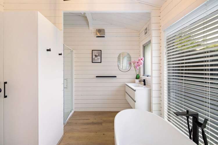 4A Fox's Terrace Arrowtown_11