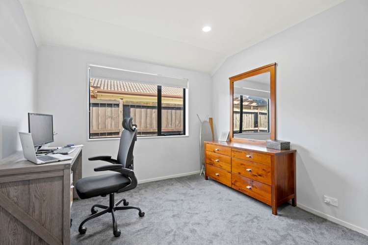 36 Turnberry Drive Wattle Downs_11