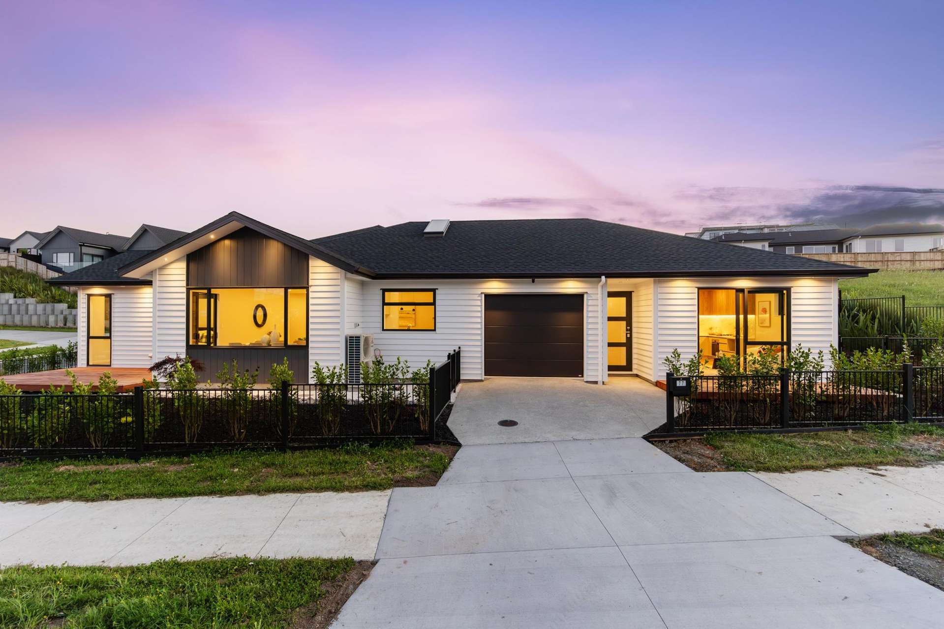 77 Skulander Crescent Millwater_0