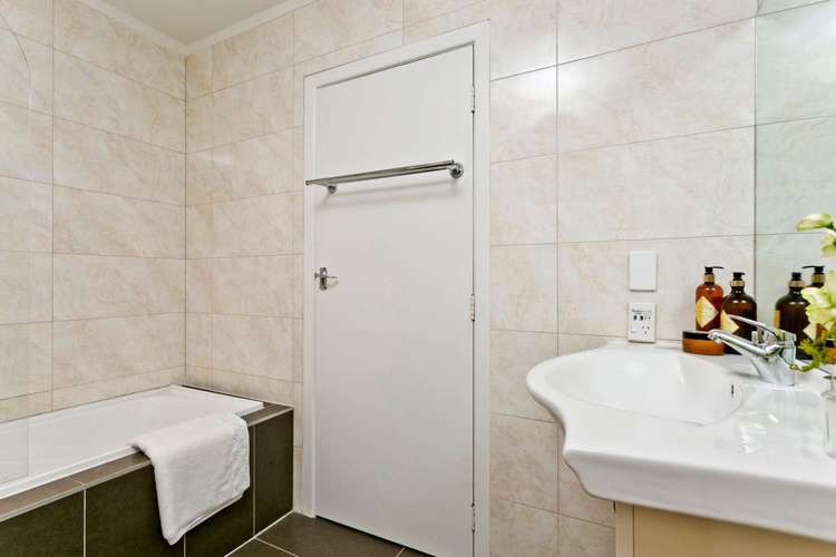 67 Mountbatten Avenue Hillcrest_11