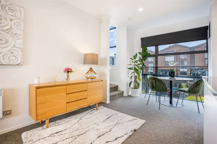 8 Raranga Lane Hobsonville_12