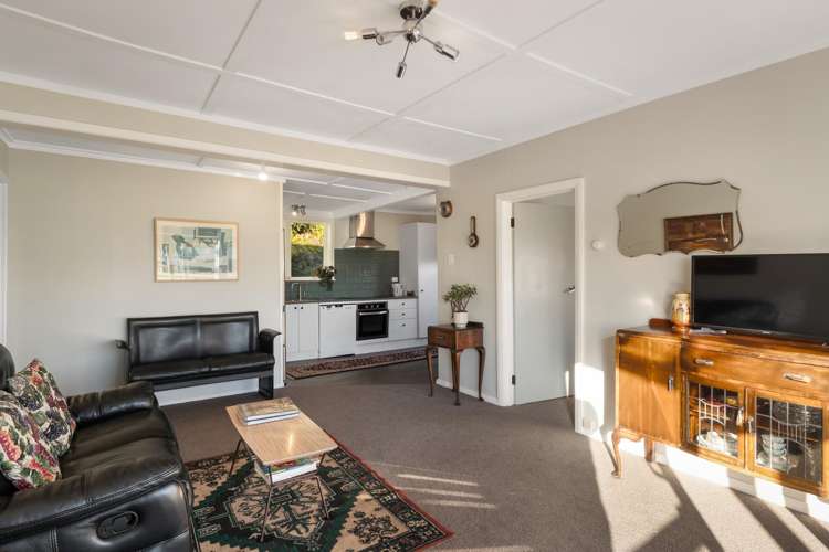 406 Tararu Road_4