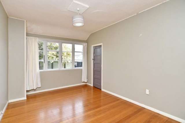 2 Davis Place Woolston_3