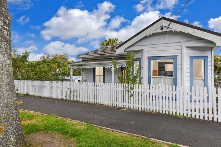 9 High Street Devonport_14