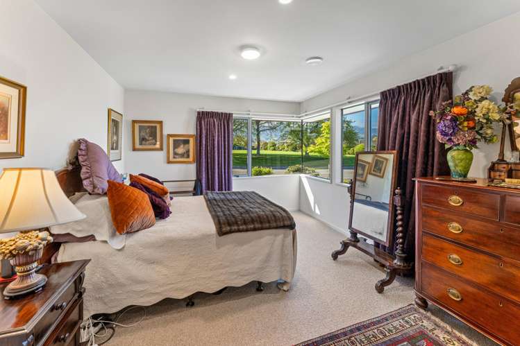 8 Tyree Drive Stoke_17