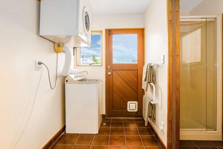 37 Kahu Road Paremata_28