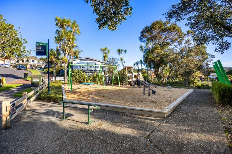 33 Chamari Close Titirangi_22