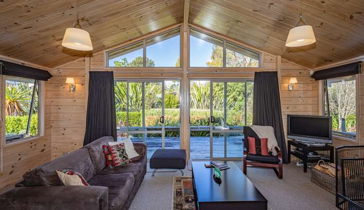 6 Kirk Street National Park_11