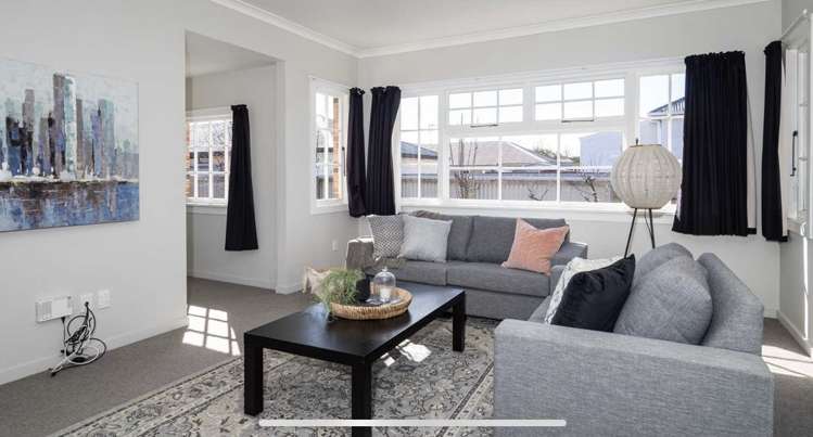 89 Creek Road Allenton_4