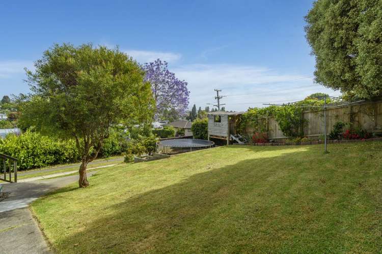 18 Bellevue Road Brookfield_14